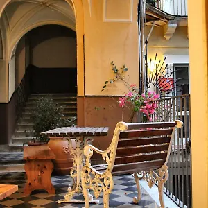 Cortile Stesicoro Catania-Fontanarossai nemzetközi repülőtér